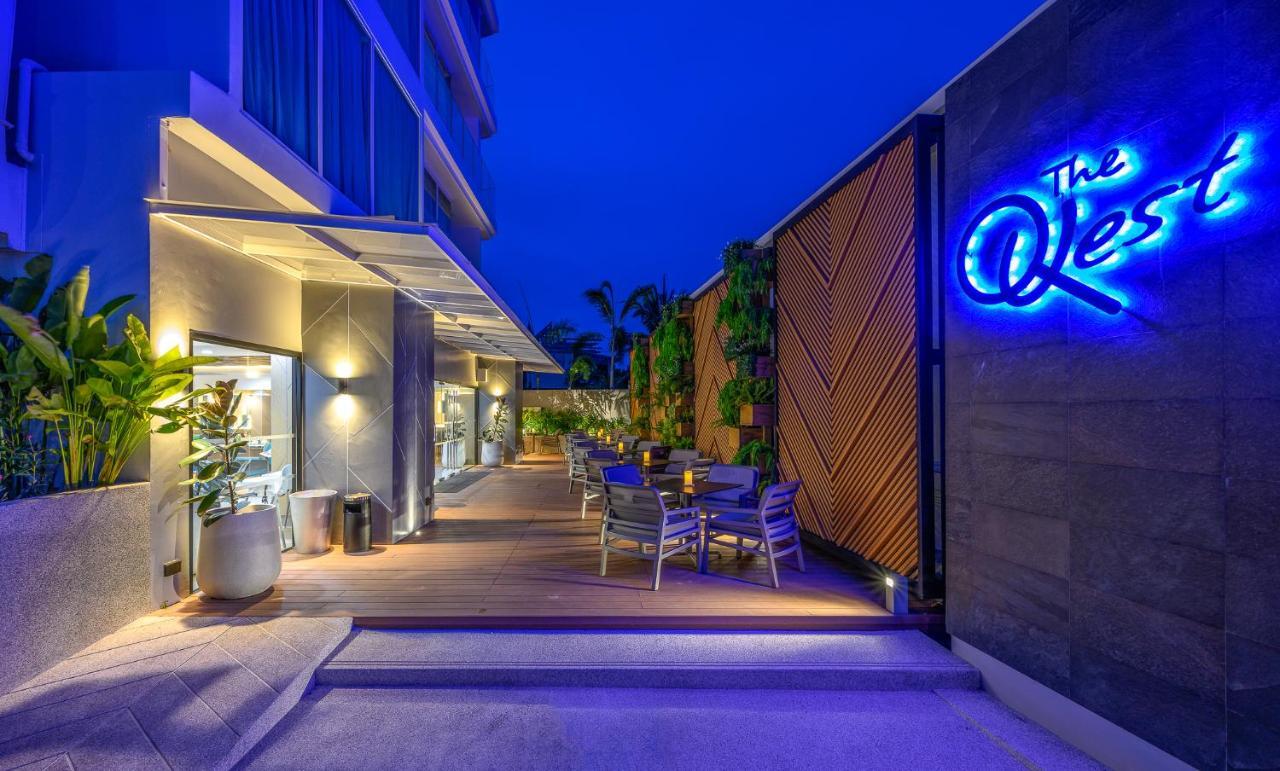 The Beachfront Hotel Phuket Rawai Extérieur photo